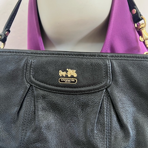 Coach Womens Black Leather Detachable Strap Top Zip Pouch Wallet - Picture 2 of 5